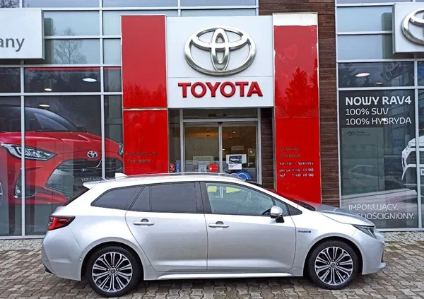 mazowieckie Toyota Corolla cena 84900 przebieg: 171918, rok produkcji 2019 z Środa Śląska